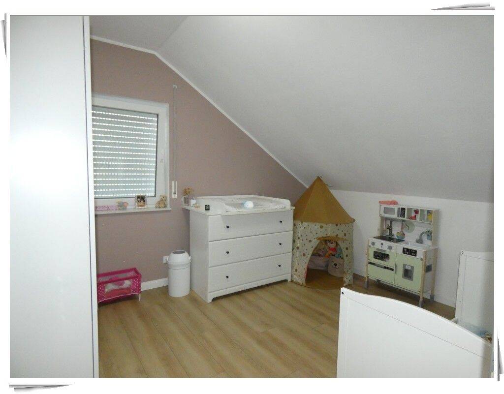 Moderne 3-Zimmer-Wohnung mit Balkon und Einbauküche in Feuchtwangen – 91555 Feuchtwangen – Vorschaubild 9