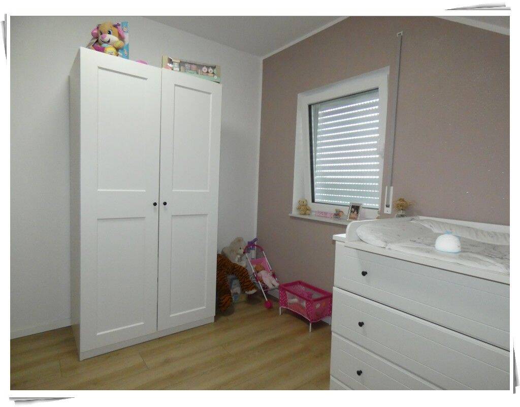 Moderne 3-Zimmer-Wohnung mit Balkon und Einbauküche in Feuchtwangen – 91555 Feuchtwangen – Vorschaubild 10