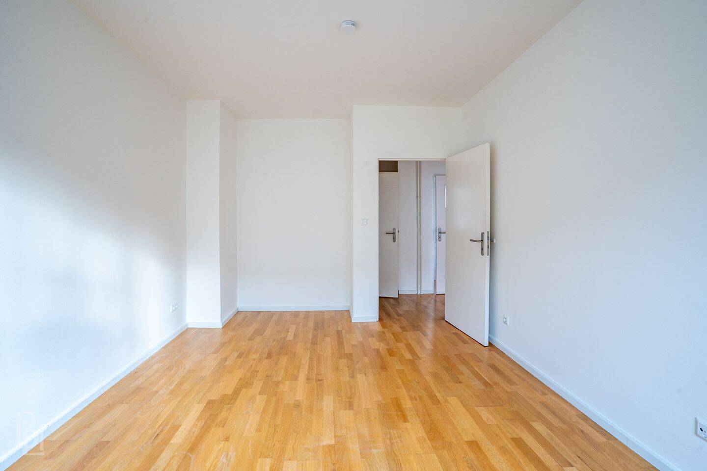 Leben im Richardkiez – Attraktive 2-Zimmer-Wohnung mit Einbauküche – 12055 Berlin – Vorschaubild 2