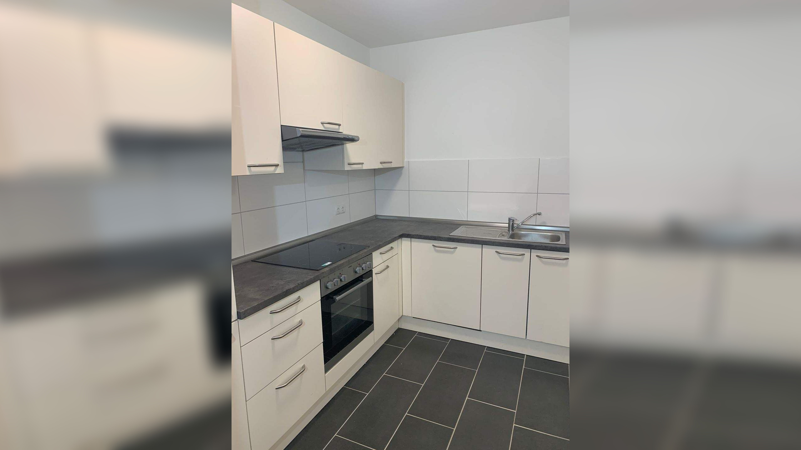 Neubauerstbezug! 3-Zimmer-Wohnung für 3 Personen **Wohnberechtigungsschein erforderlich** – 22041 Hamburg – Vorschaubild 9