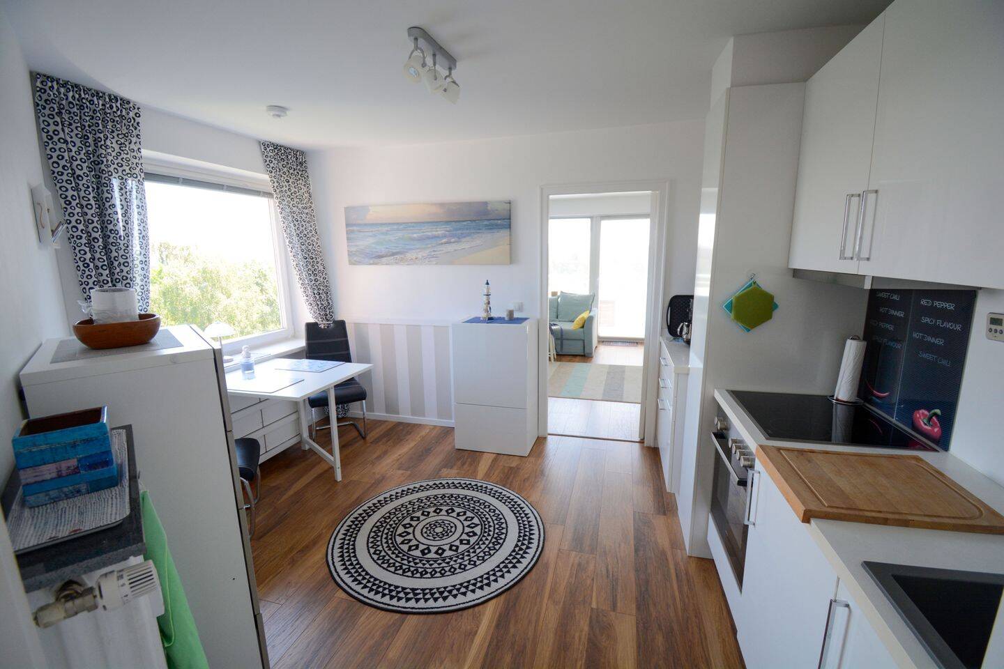 Ansprechende Mietwohnung mit Balkon (Wasserblick) – 23570 Lübeck – Vorschaubild 11