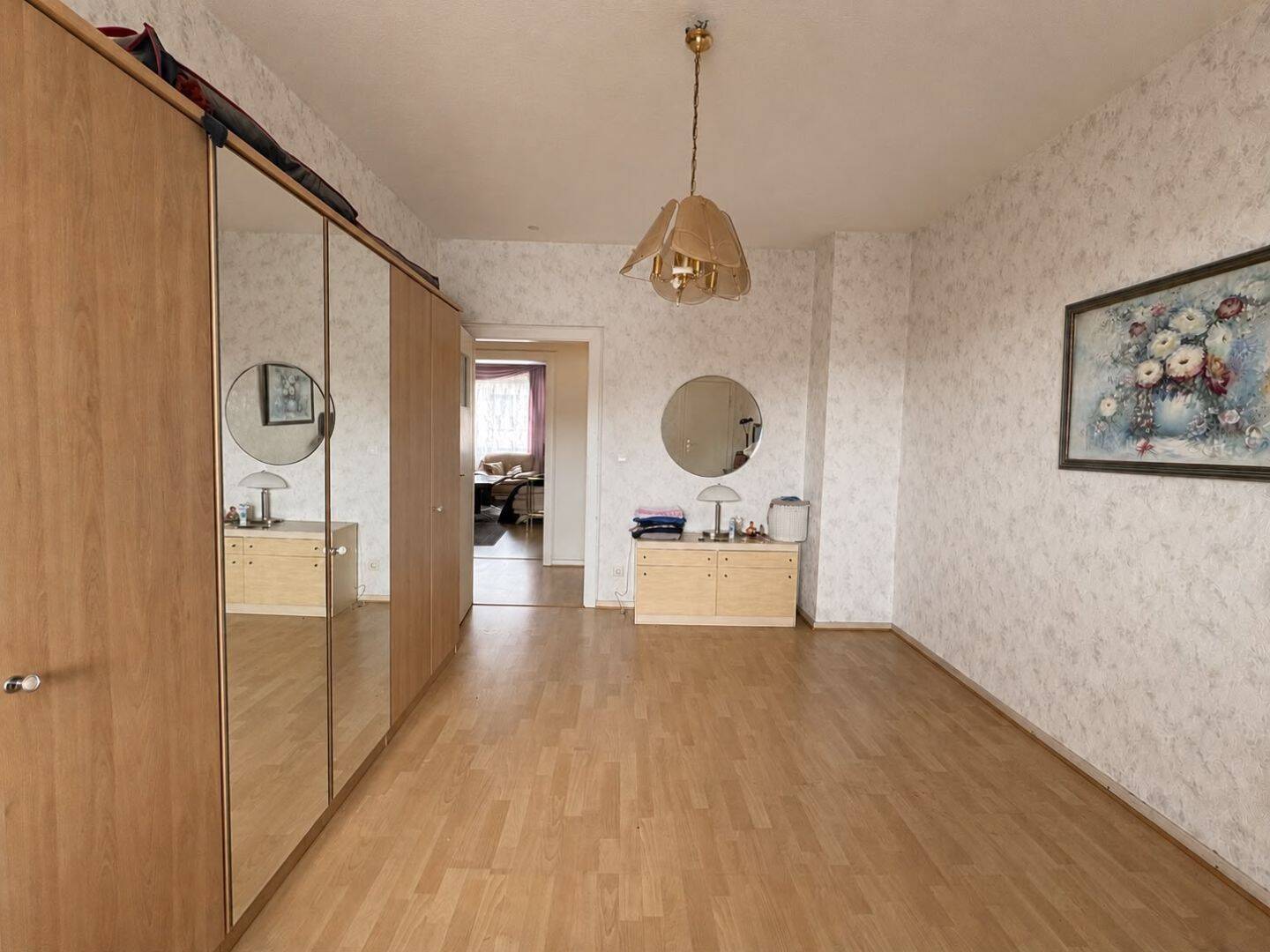 Bezugsfreie 2-Zimmer-Wohnung mit Balkon in zentraler Lage von Düsseldorf- Pempelfort – 40211 Düsseldorf – Vorschaubild 6