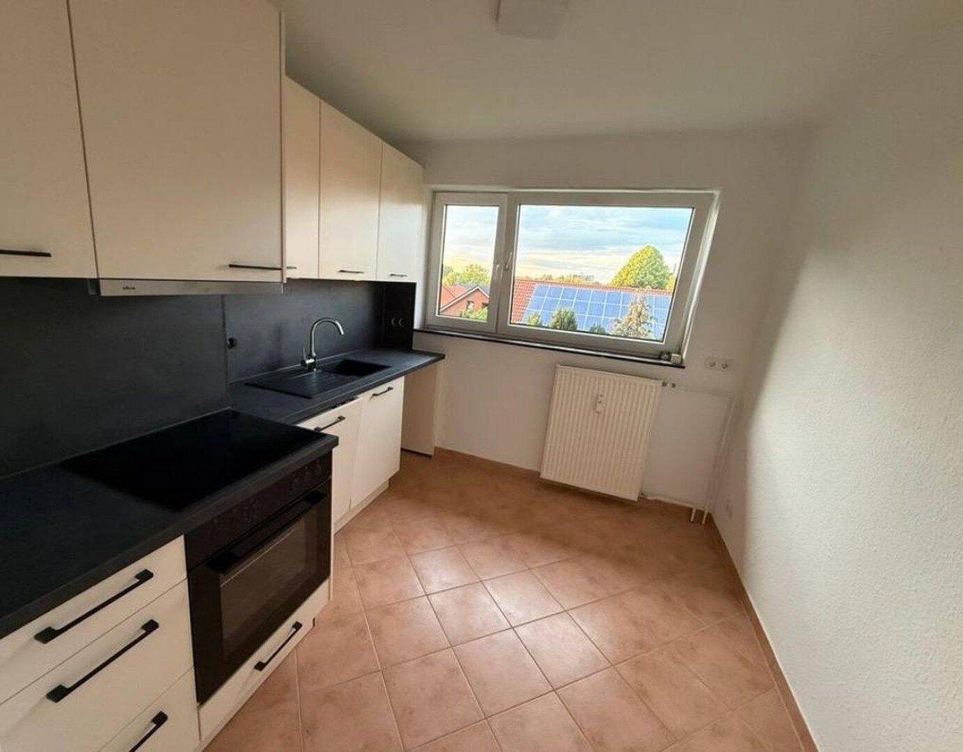Helle 2-Zimmer-Wohnung mit moderner Küche & Balkon – 24837 Schleswig – Vorschaubild 2