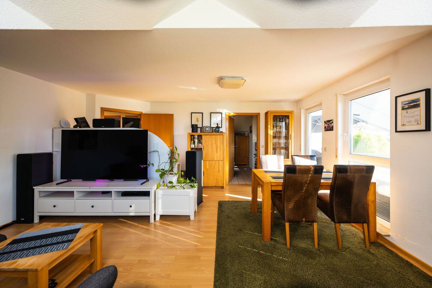Hochwertig möblierte 3 Zimmer-Wohnung mit Balkon – direkt bezugsfertig! – 71263 Weil der Stadt – Vorschaubild 8