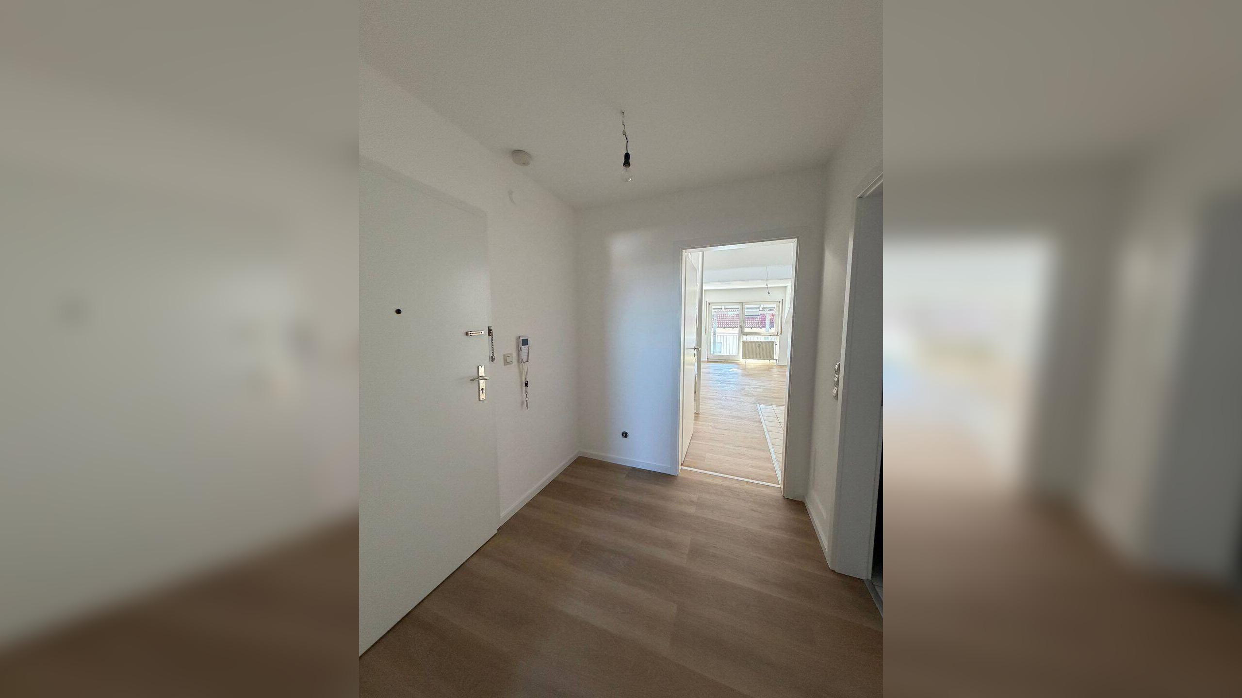 Frisch renovierte 3,5-Zimmer-Maisonettewohnung im Dachgeschoss mit Balkon – 76448 Durmersheim – Vorschaubild 3