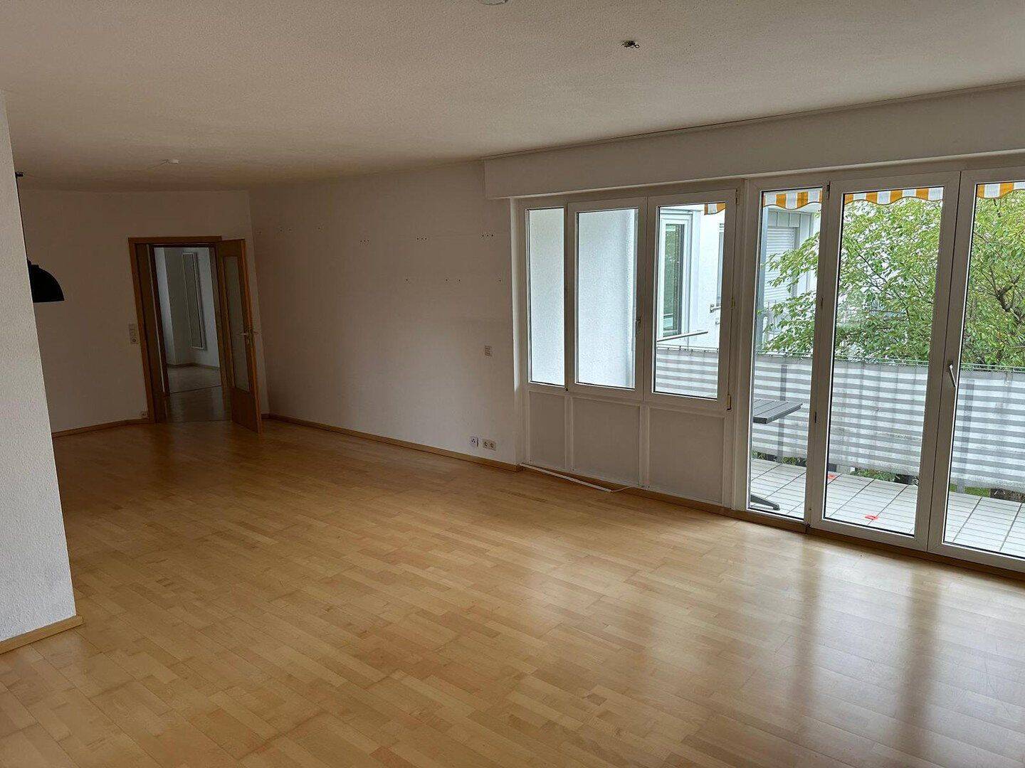 Helle 4-Zimmer-Wohnung mit Balkon und Stellplatz in Steinheim – 89555 Steinheim am Albuch – Vorschaubild 2