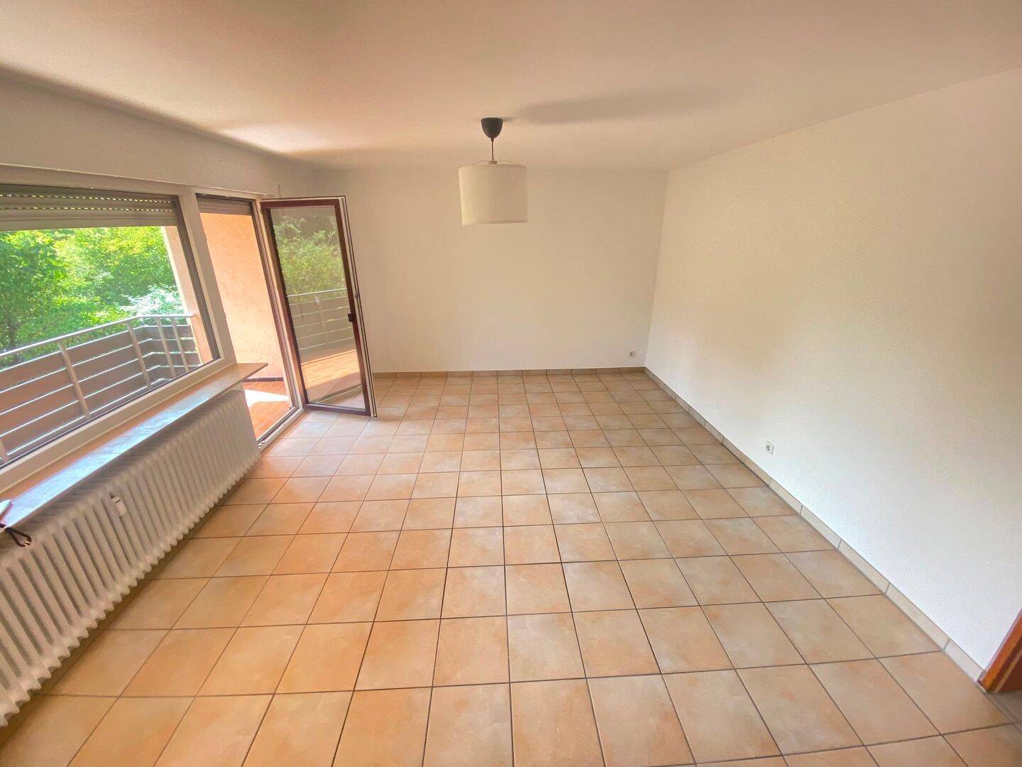 Gemütliche 2- Zimmer – Erdgeschosswohnung – 71691 Freiberg am Neckar – Vorschaubild 3