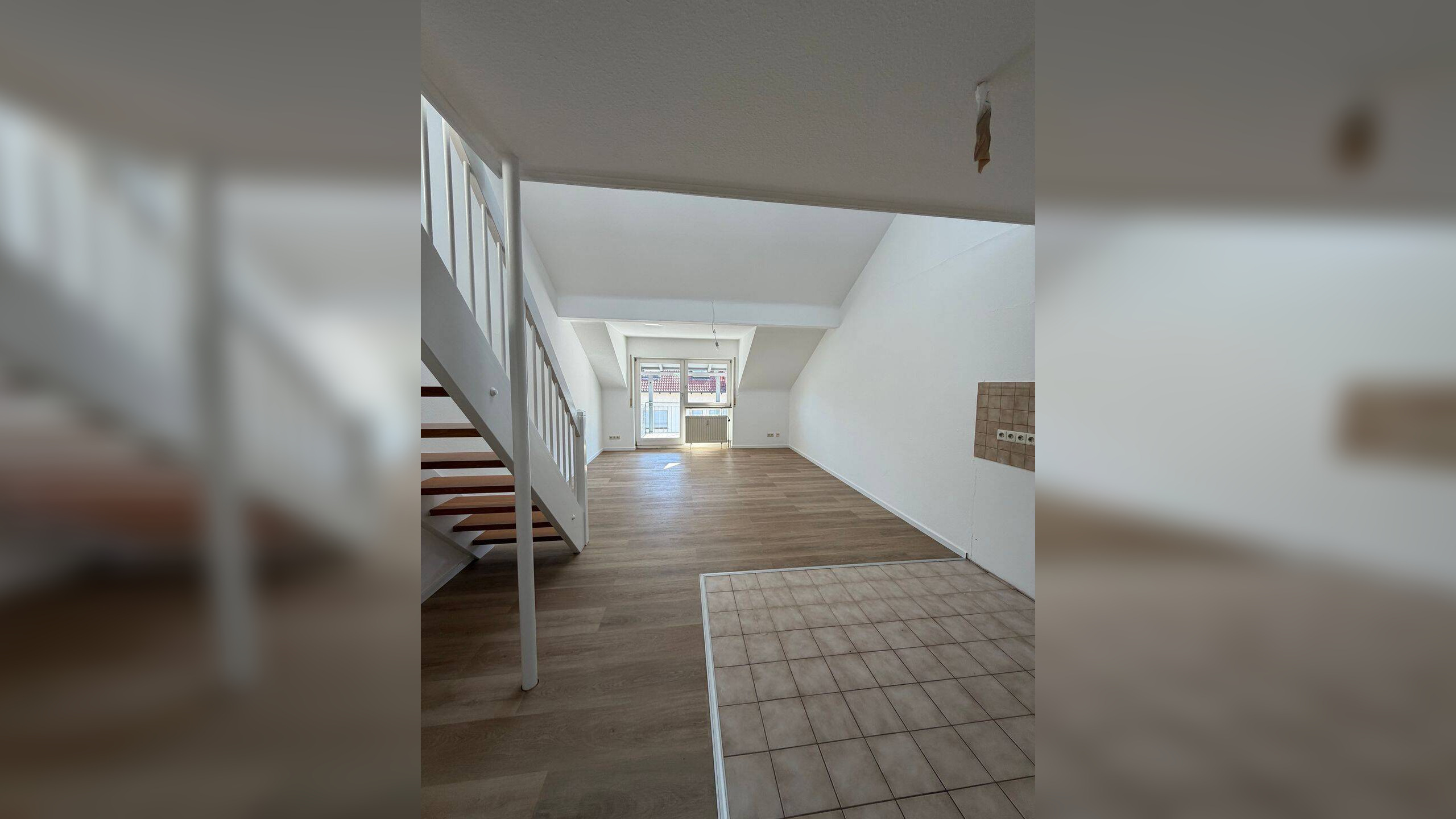 Frisch renovierte 3,5-Zimmer-Maisonettewohnung im Dachgeschoss mit Balkon – 76448 Durmersheim – Vorschaubild 6