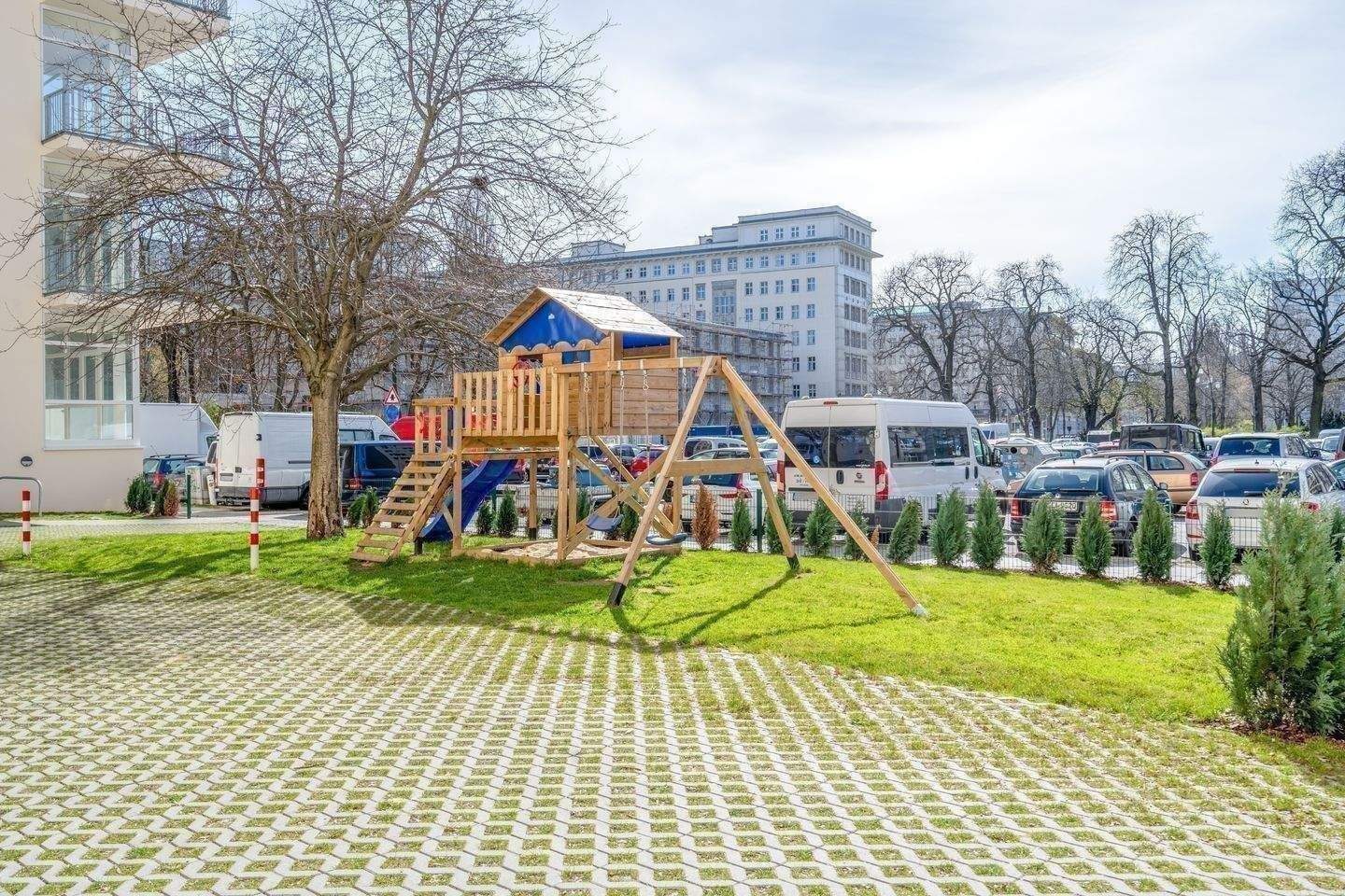Sofortbezug 4 oder 5 Zimmer, Neubau, Erstbezug / Lift / Wintergarten / Balkon / Bad / Gäste WC – 10243 Berlin – Vorschaubild 7