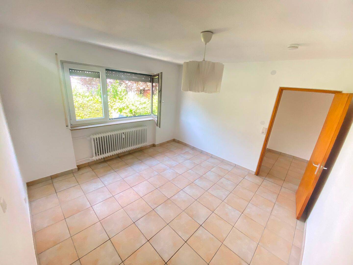 Gemütliche 2- Zimmer – Erdgeschosswohnung – 71691 Freiberg am Neckar – Vorschaubild 4
