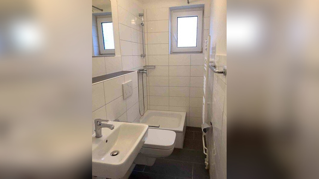 Sanierte 2-Zimmer Single-Wohnungen unweit der HDW (ab 01.09.2026) – 24143 Kiel – Vorschaubild 2