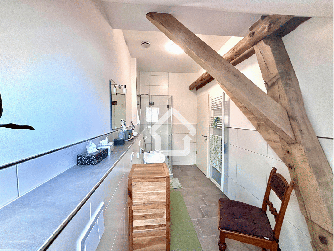 Charmante Dachgeschosswohnung mit modernem Wohnkomfort und historischem Flair – 49811 Lingen (Ems) – Vorschaubild 9