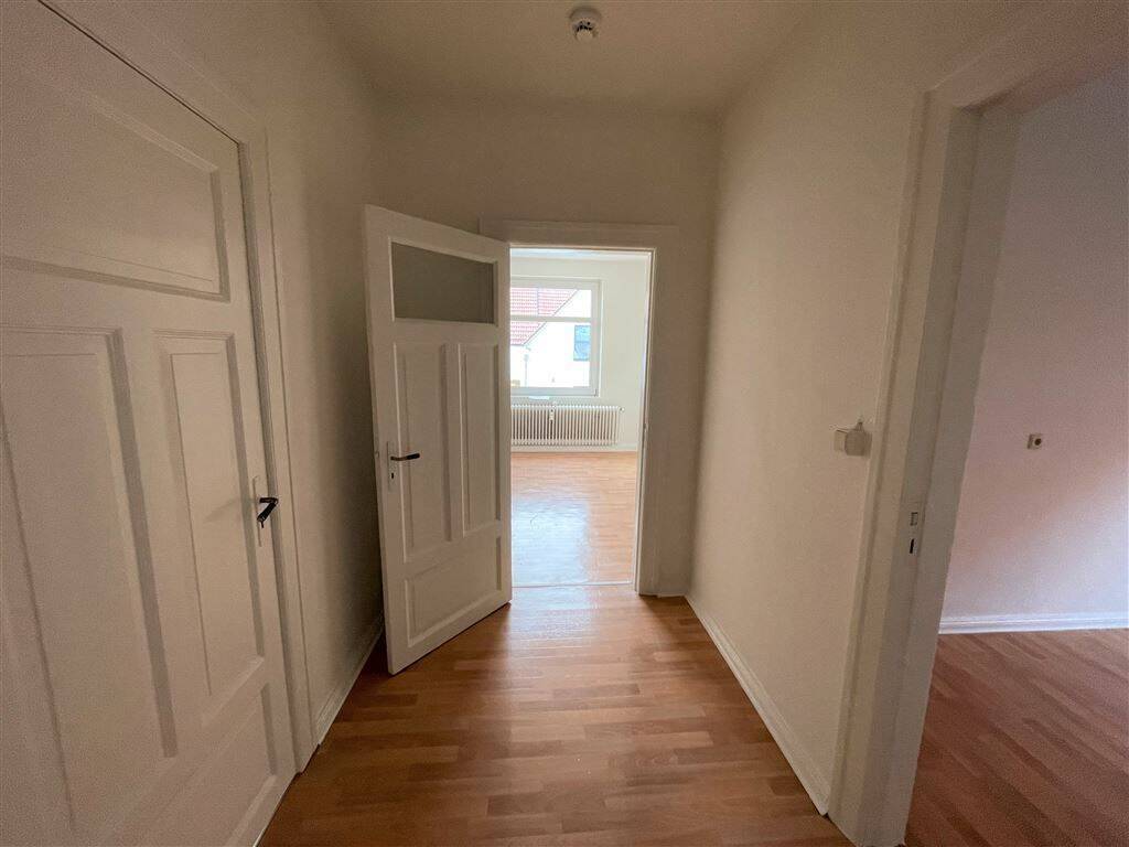 Charmante Altbauwohnung in zentraler Lage von Hude! – 27798 Hude (Oldb) – Vorschaubild 2