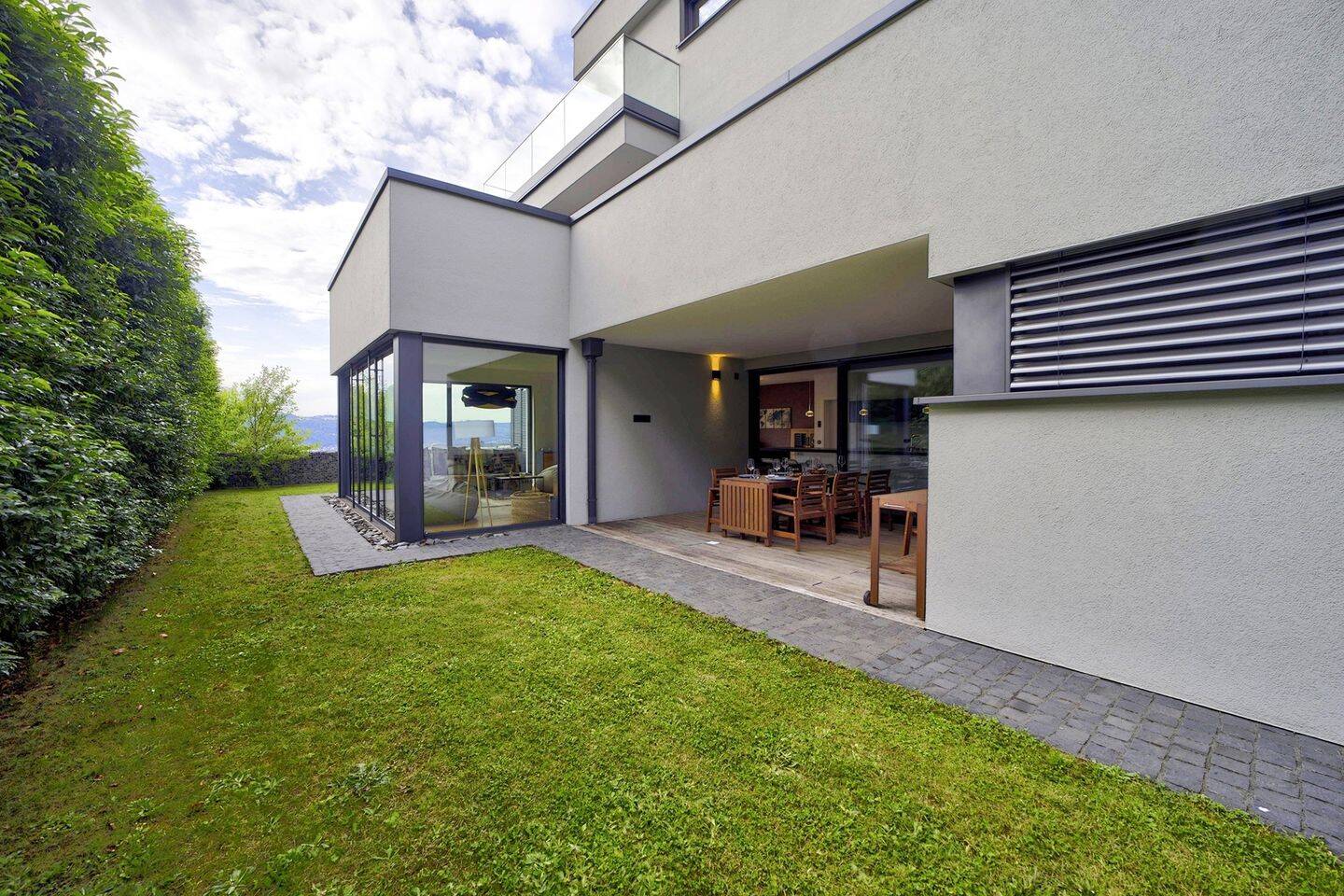 Exklusive Architektenvilla in Höhenlage von Trier-Feyen mit Stadtpanorama & hochwertiger Ausstattung – 54294 Trier – Vorschaubild 9