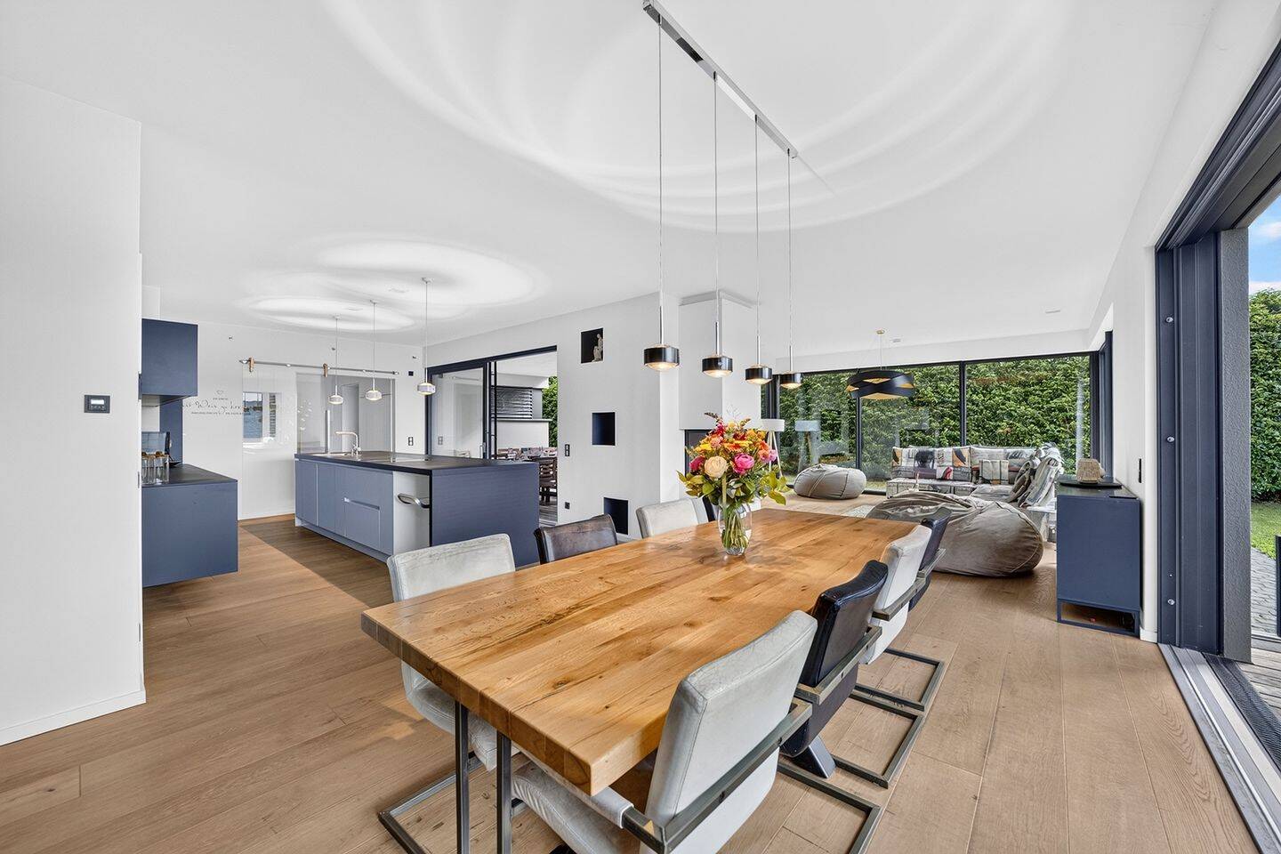 Exklusive Architektenvilla in Höhenlage von Trier-Feyen mit Stadtpanorama & hochwertiger Ausstattung – 54294 Trier – Vorschaubild 11