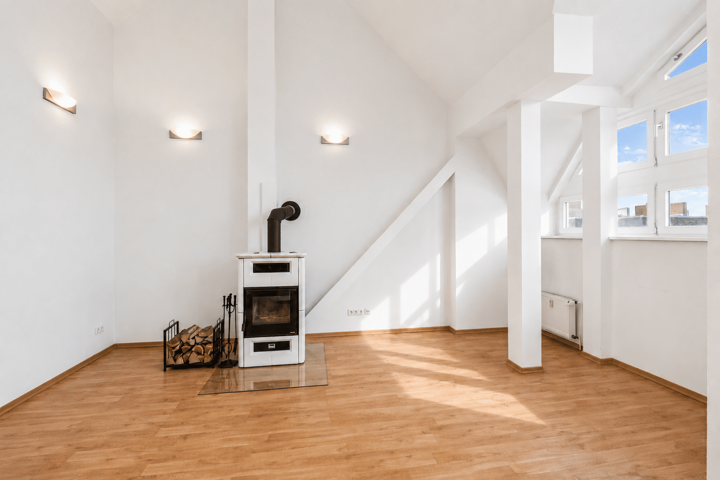 ÜBER DEN DÄCHERN VON TEGEL Loft-Feeling + Aufzug + Terrasse + Kamin – 13507 Berlin – Vorschaubild 8