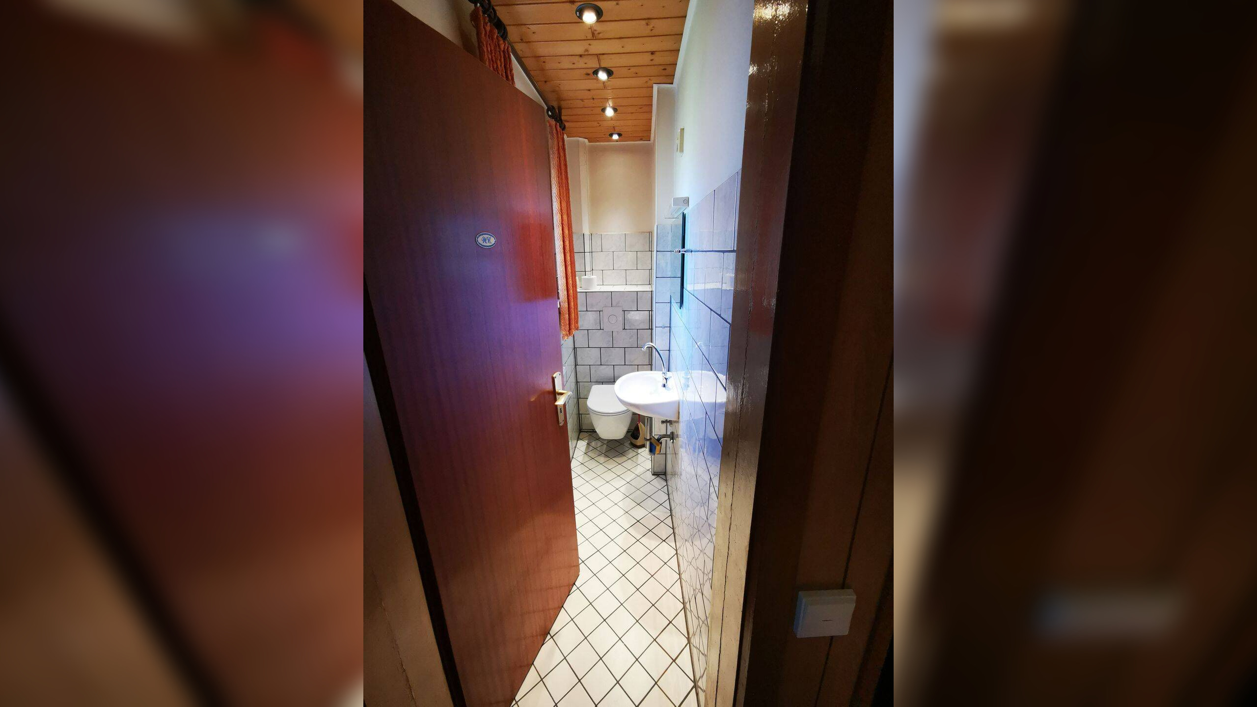 Einfamilienhaus in Berlin-Rudow (bezugsfrei) – 4 Zi. ca. 109 m² Wohnfläche plus ca. 56 m² Souterrain – 12357 Berlin – Vorschaubild 10