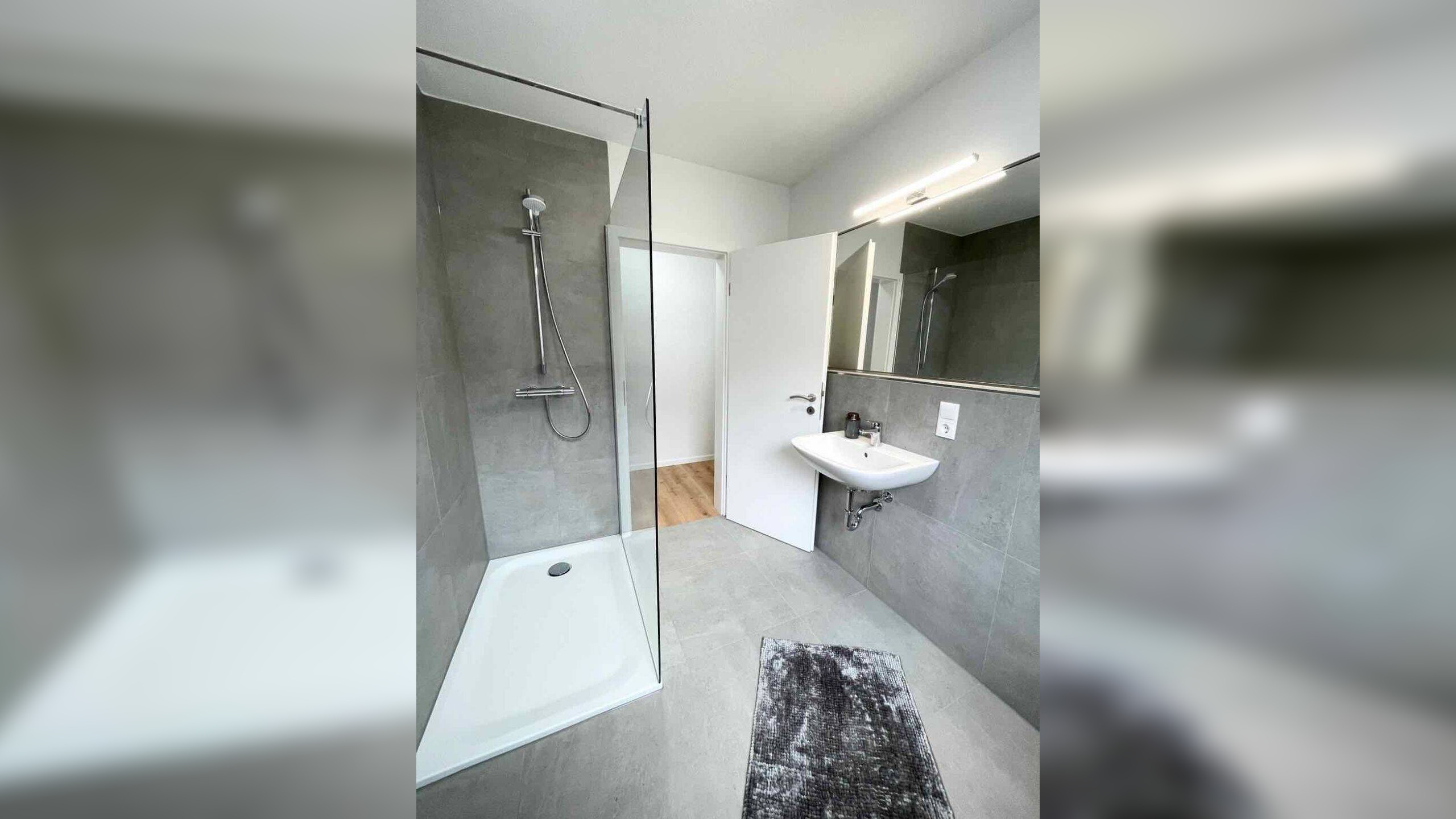 Schöne renovierte 2-Zimmer-Wohnung mit Süd Balkon – 26127 Oldenburg (Oldb) – Vorschaubild 9