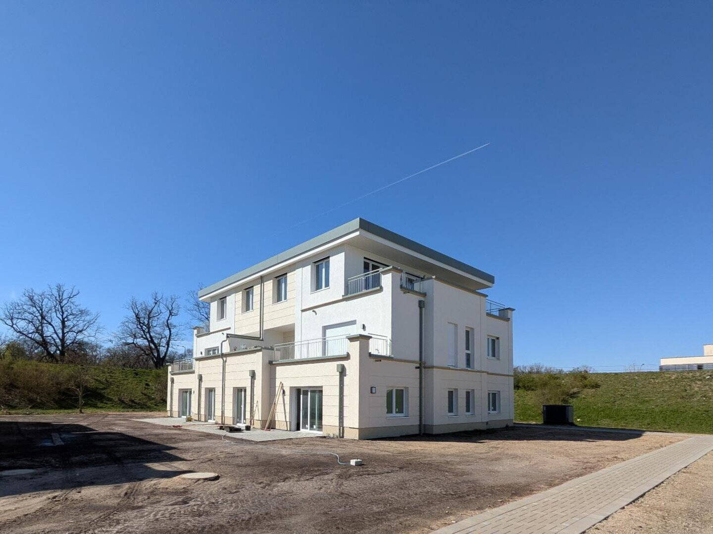 4 Zimmer Oberwohnung mit Balkon im Villenquartier *Erstbezug* – 14469 Potsdam – Vorschaubild 9
