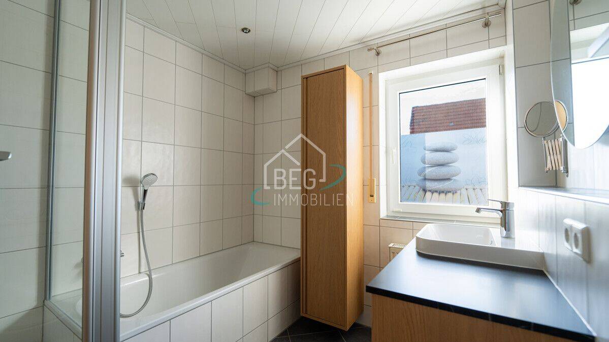 Großzügige 4-Zimmer-Wohnung mit Balkon und Garage in Bühlertann – 74424 Bühlertann – Vorschaubild 12