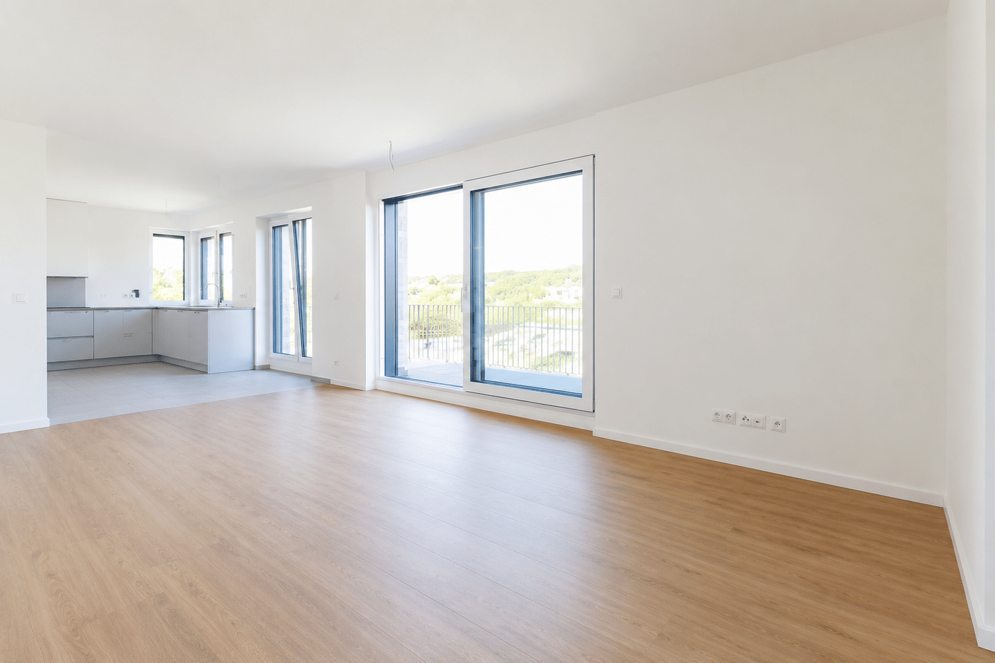 Lichtdurchflutete Wohnung mit gehobener Ausstatung – 22527 Hamburg – Vorschaubild 12