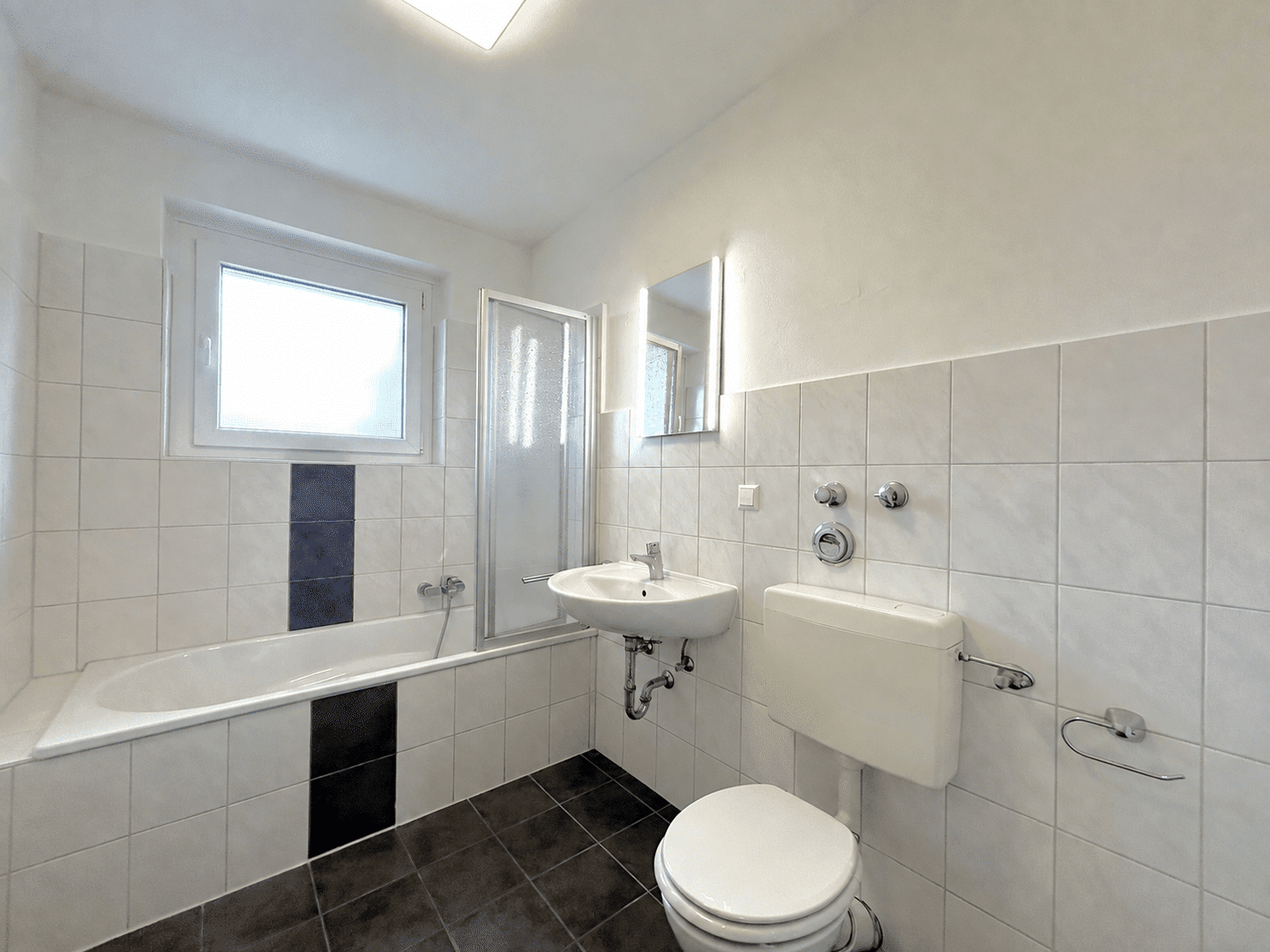 Ruhig wohnen | Renovierte 3-Zimmer-Balkonwohnung im dörflichen Dedensen – 30926 Seelze – Vorschaubild 9