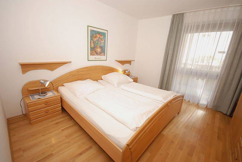 Zwei-Zimmer-Wohnung komplett möbliert und ausgestattet in zentrumsnaher Lage – 83435 Bad Reichenhall – Vorschaubild 9