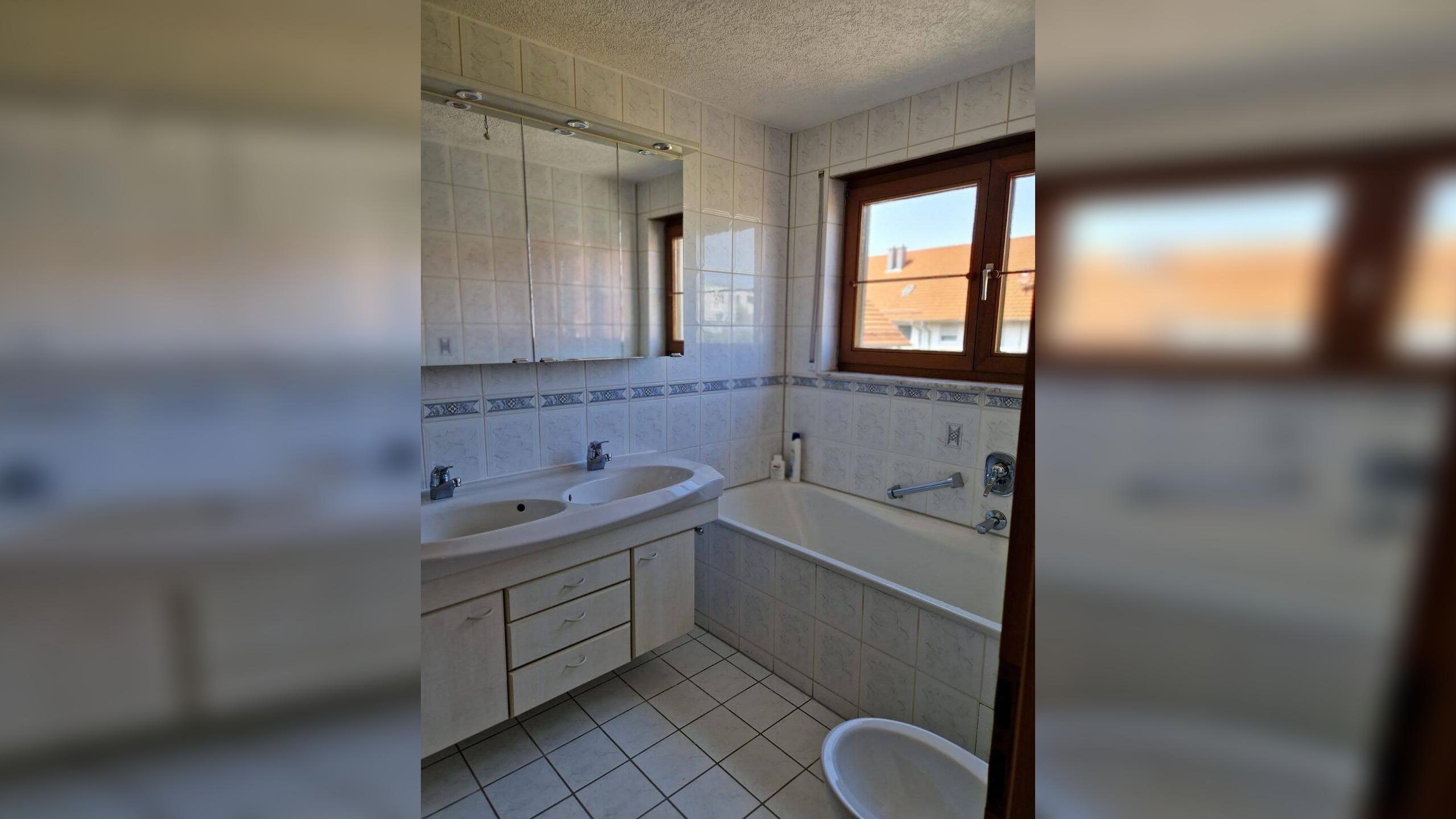 Pforzheim -Huchenfeld, schöne , helle 3 Zimmer- Wohnung – 75181 Pforzheim – Vorschaubild 11