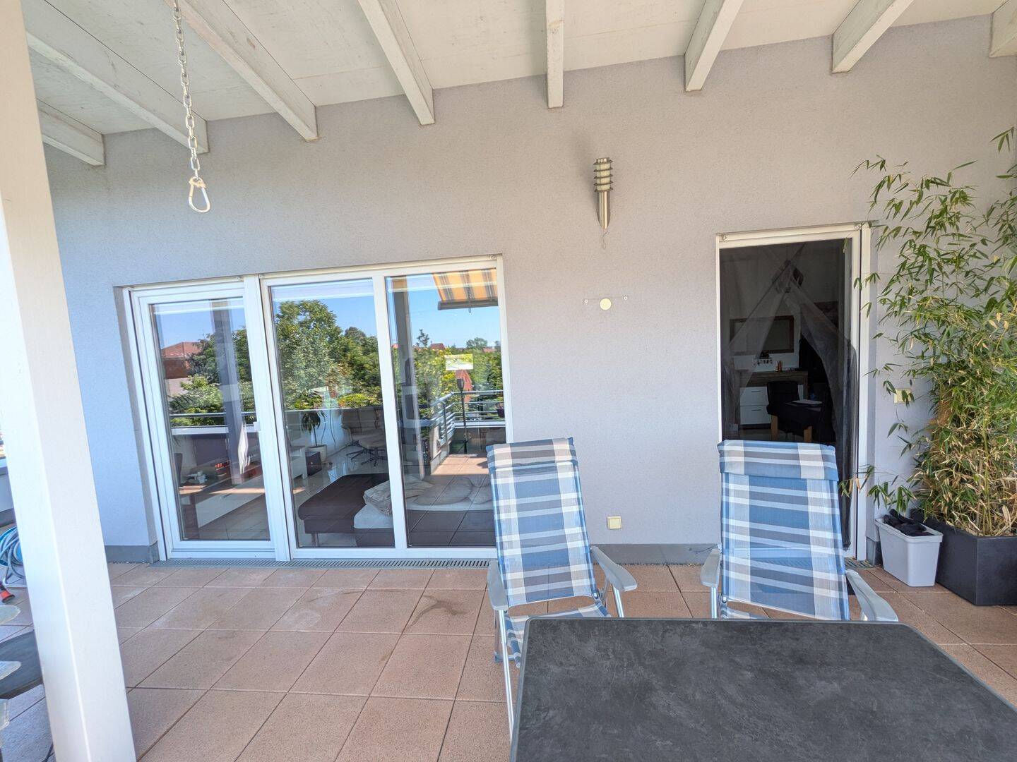 Luxuriöse Dachgeschosswohnung mit großzügiger Dachterrasse & Kaminofen & Panoramablick in Erlangen – 91052 Erlangen – Vorschaubild 11