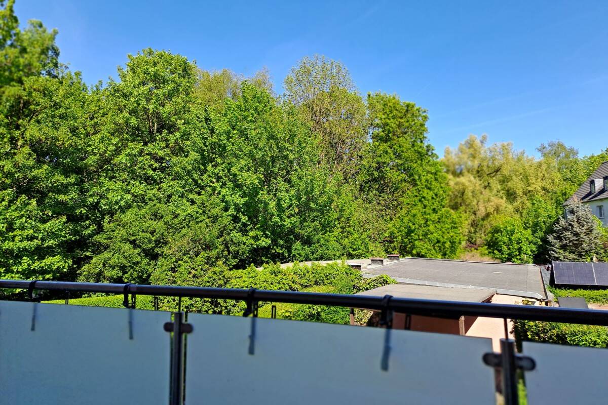 Willkommen zu Hause! 3½-R.-ETW mit Balkon, Garage & Gartenanteil nah am Kettwiger Städtchen – 45219 Essen – Vorschaubild 9