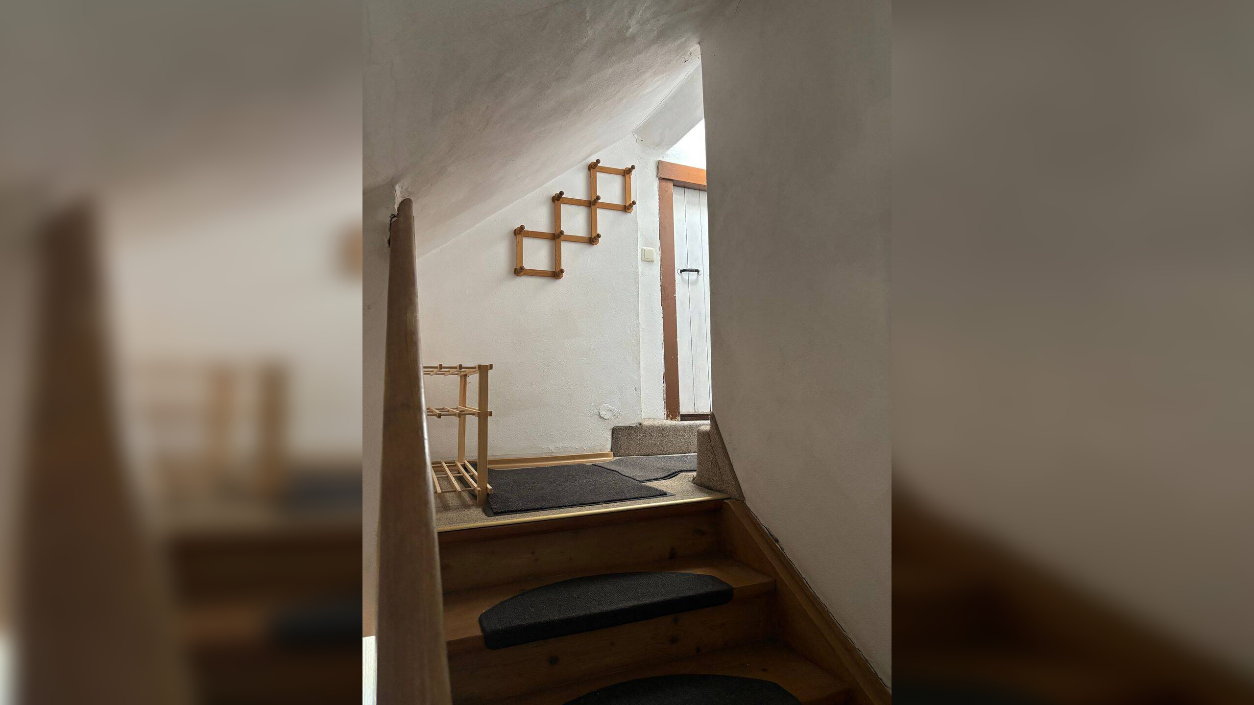 Möbliertes DG-Zimmer im schönen Allach – 80999 München – Vorschaubild 10