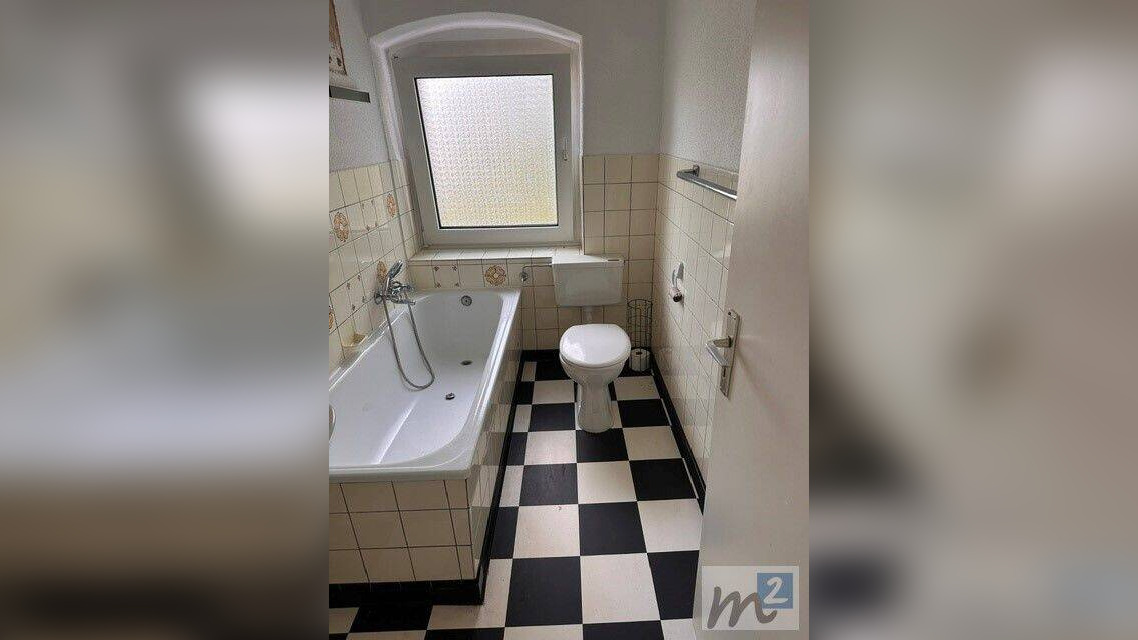 Schöne lichtdurchflutete Wohnung mit separatem Mansardenzimmer! – 42897 Remscheid – Vorschaubild 10