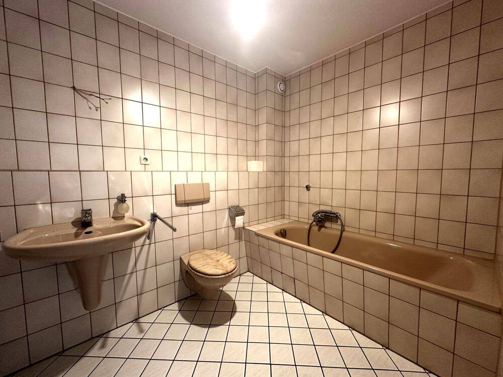 Gepflegte Eigentumswohnung mit Balkon und Garage in Gelsenkirchen-Ückendorf! – 45886 Gelsenkirchen – Vorschaubild 9
