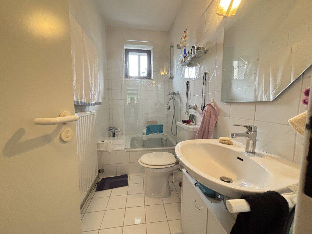 Vermietete 2-Zimmerwohnung mit Balkon im Herzen von Burtscheid -Blick auf den Ferberpark- – 52066 Aachen – Vorschaubild 9