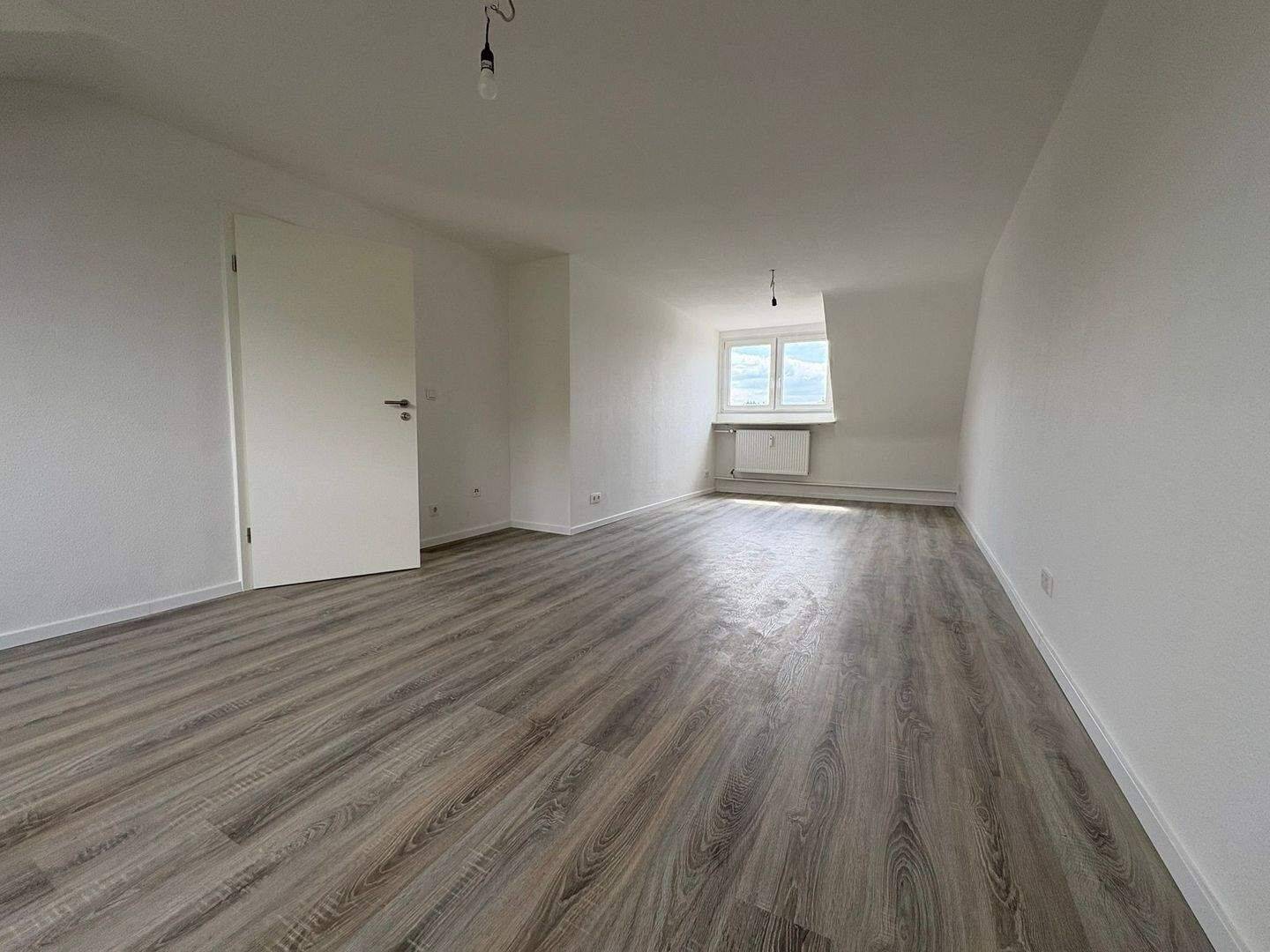 1. Monat kaltmietfrei! Moderne 2-Zimmer-Dachgeschosswohnung – frisch saniert – 45143 Essen – Vorschaubild 6
