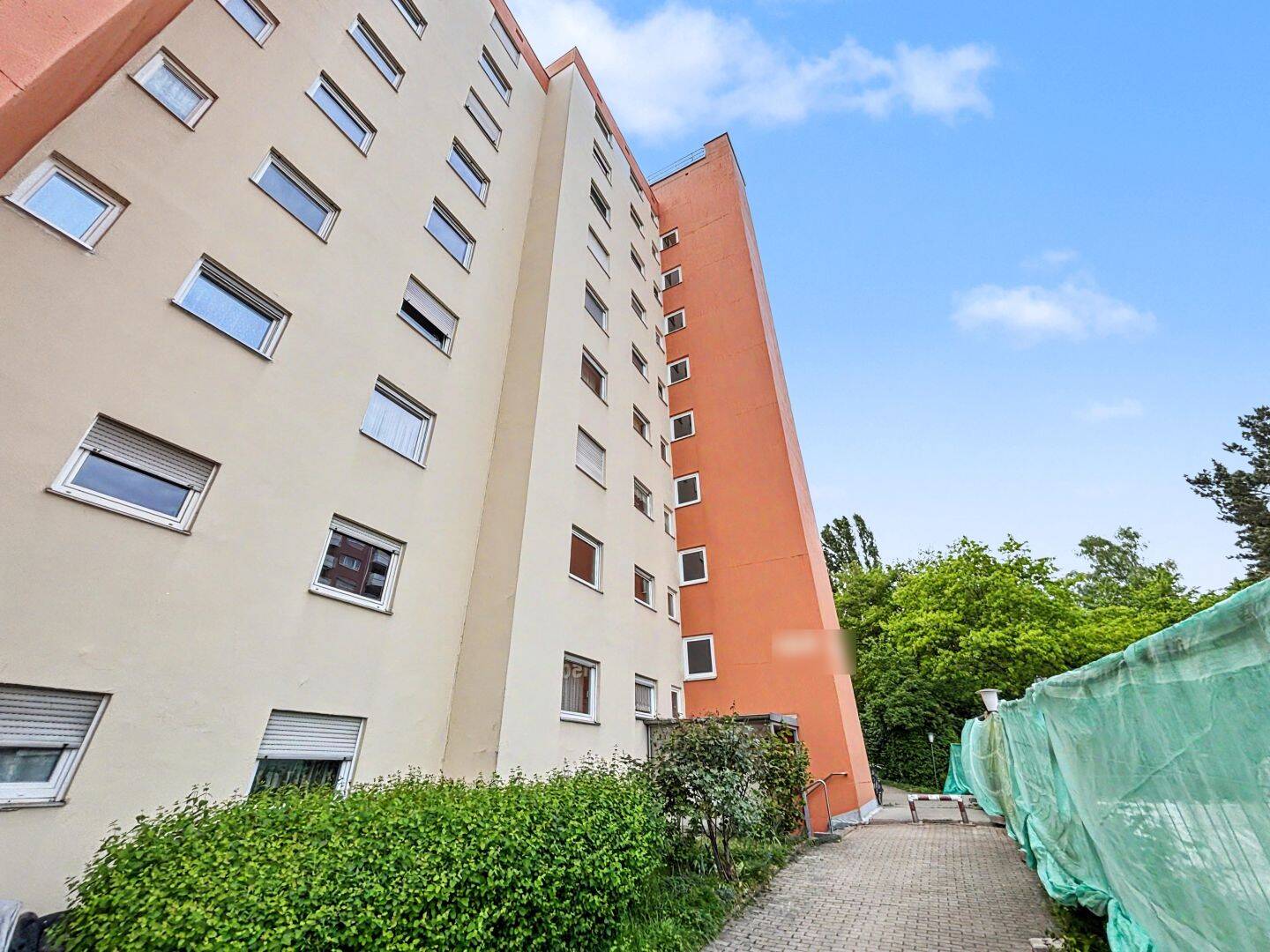 Moderne 3,5 Zimmer Wohnung mit Loggia, neuem E Stellplatz & Aufzug in Stuttgart Möhringen – 70567 Stuttgart – Vorschaubild 3