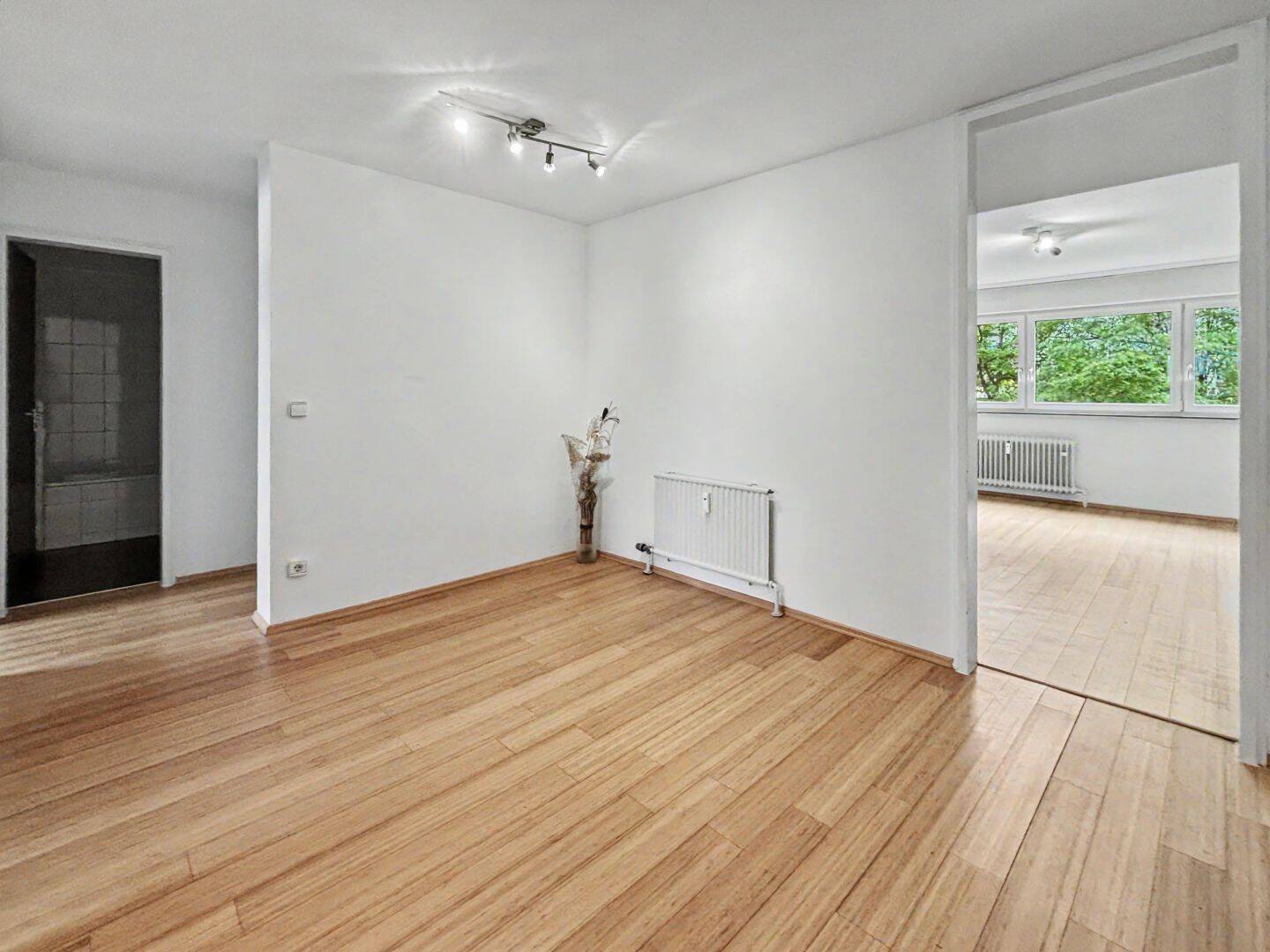 Moderne 3,5 Zimmer Wohnung mit Loggia, neuem E Stellplatz & Aufzug in Stuttgart Möhringen – 70567 Stuttgart – Vorschaubild 5