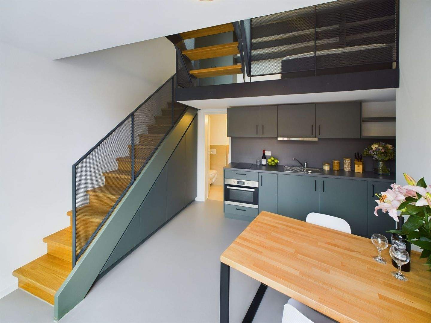 All-inclusive | Möblierte 1.5-Zimmer Maisonette mit Balkon | Maisonette Prime – 26122 Oldenburg (Oldb) – Vorschaubild 4