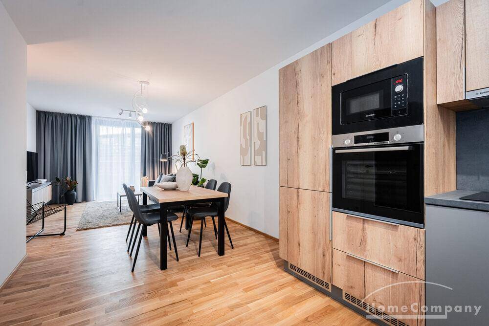 27789 HomeCompany Dresden Möbliert/Furnished 2-Zimmer Apartment mit Balkon in Dresden-Leipziger Vorstadt max. 2 Personen – 1097 Dresden – Vorschaubild 4