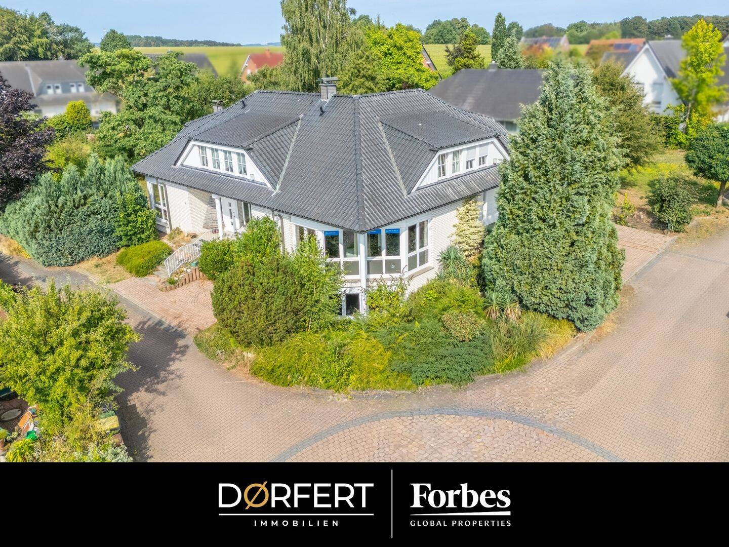 Familienhaus mit Büro und Baureserve in Melle, 49326 Melle