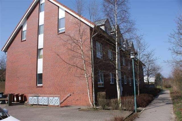 Modernisierte 3-Zimmer-Wohnung in Stade-Haddorf, 21683 Stade