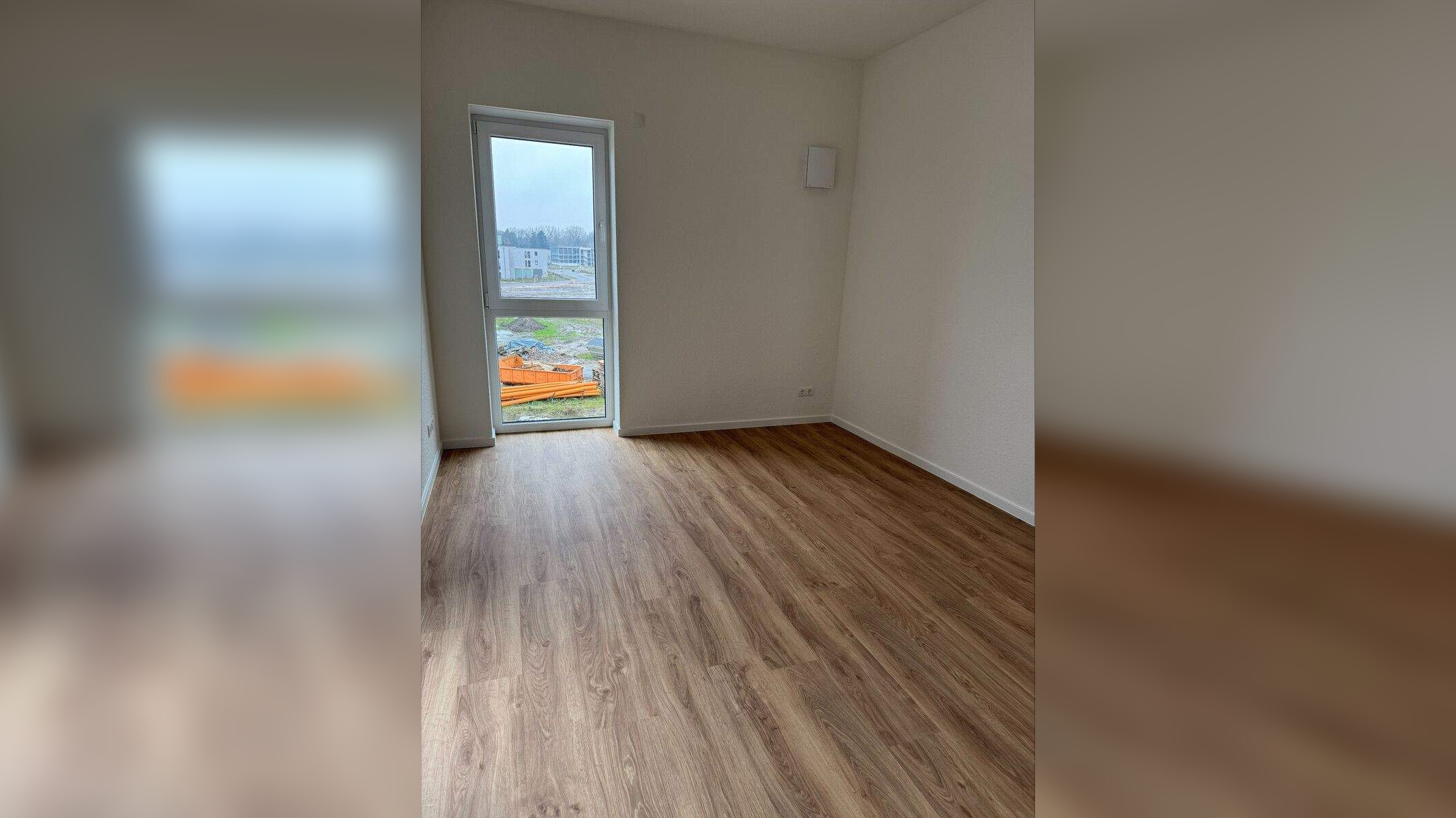 Sonne den ganzen Tag – 3-Zimmer Wohnung mit zwei Dachterrassen und Einbauküche am Oldenburger Fliegerhorst ! – 26127 Oldenburg (Oldb) – Vorschaubild 4