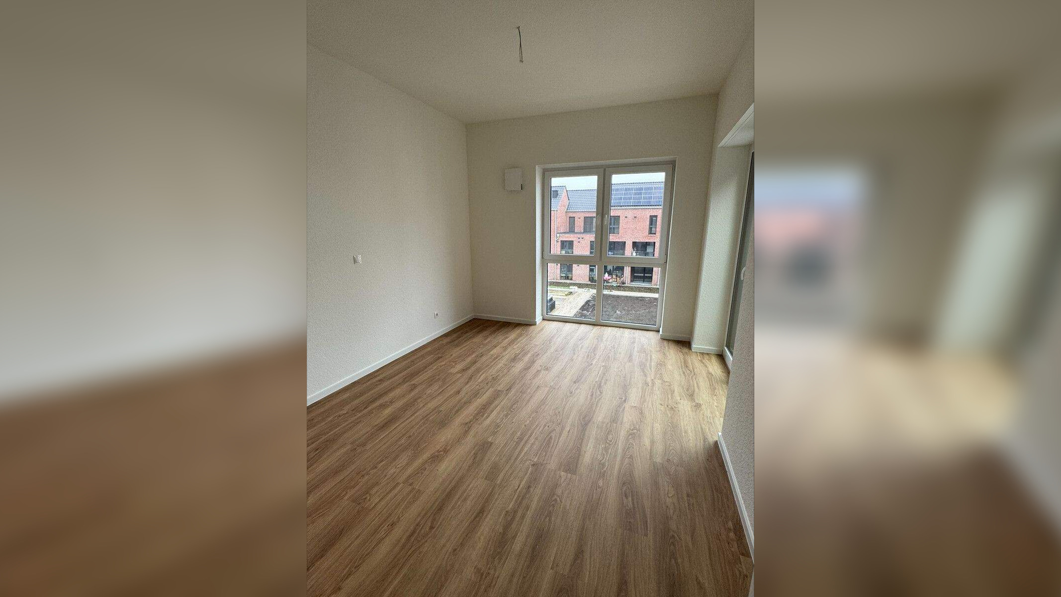 Sonne den ganzen Tag – 3-Zimmer Wohnung mit zwei Dachterrassen und Einbauküche am Oldenburger Fliegerhorst ! – 26127 Oldenburg (Oldb) – Vorschaubild 7