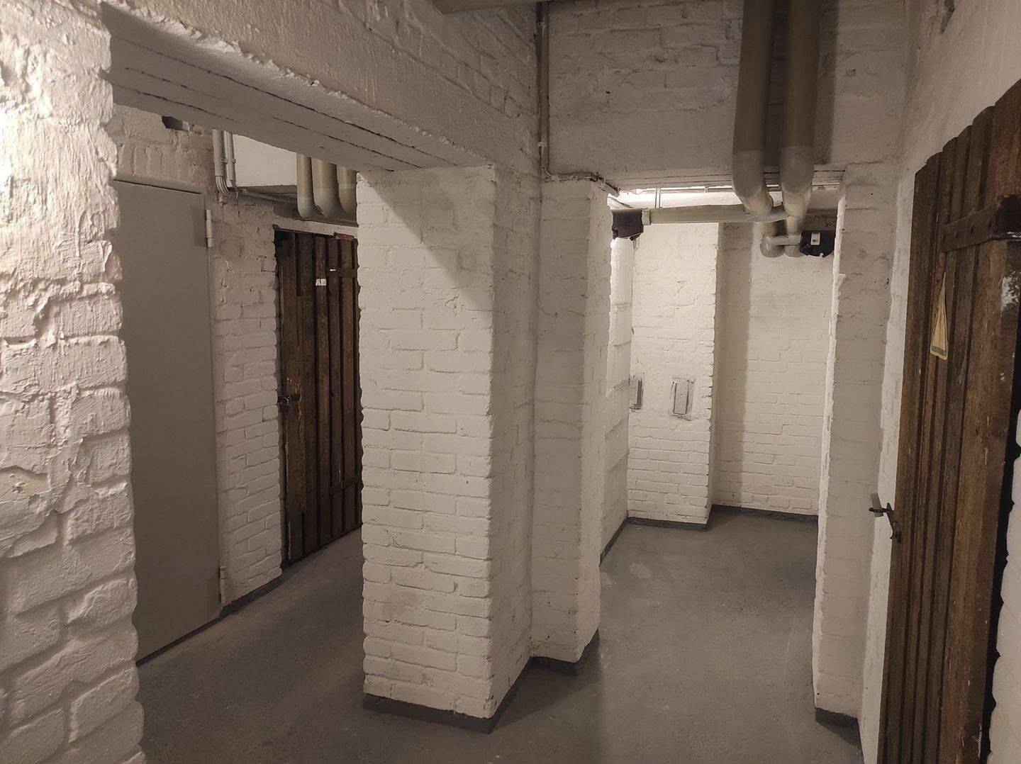 Jetzt sichern / Sofortbezug /Bezugsfreie 3-Zimmer-Wohnung mit Tageslichtbad in gefragter Lage nahe dem Boxhagener Platz – 10247 Berlin – Vorschaubild 10