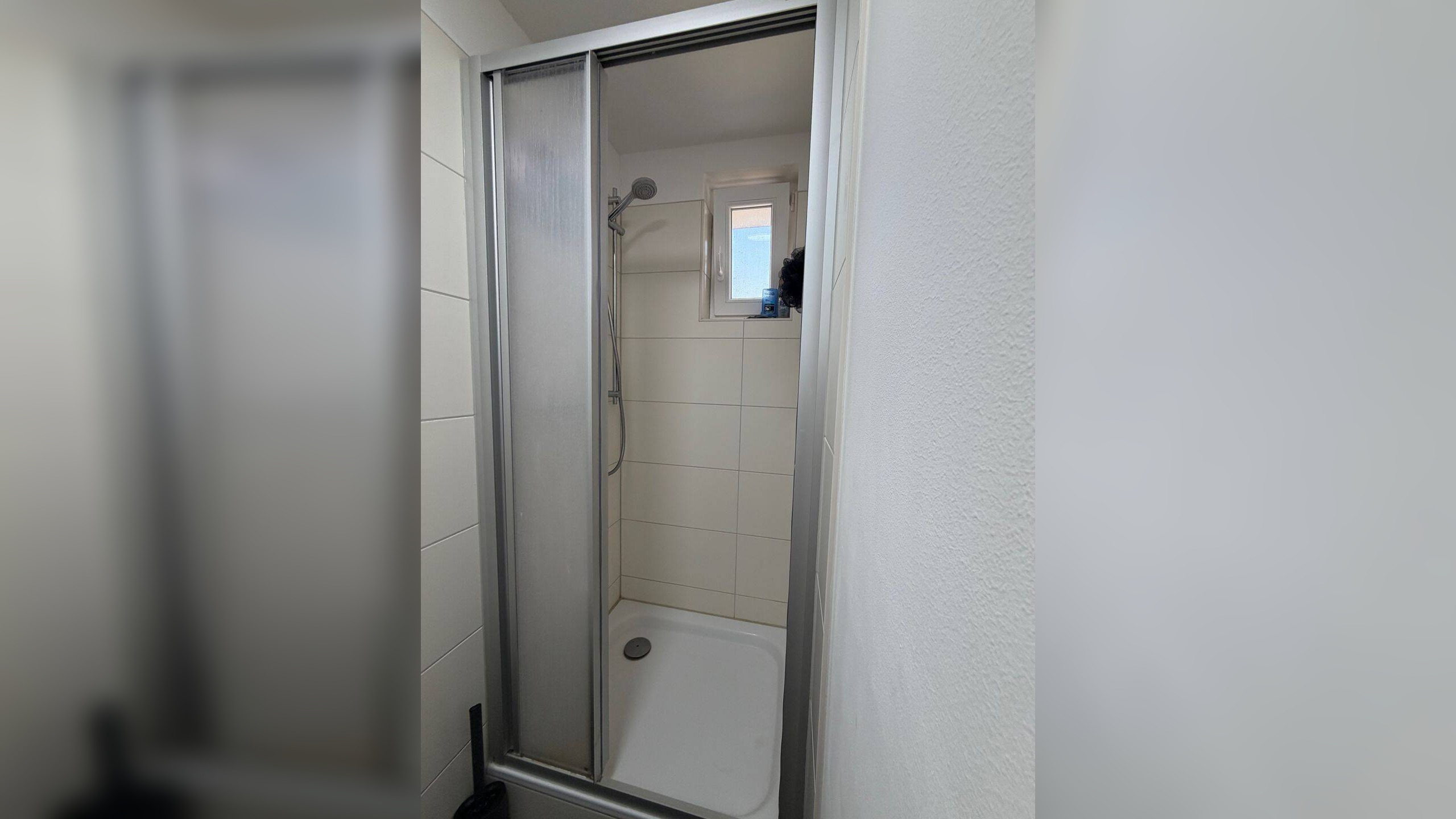 Mietwohnung, 4 Zimmer, 100 m², in Magdeburg – 39126 Magdeburg – Vorschaubild 2