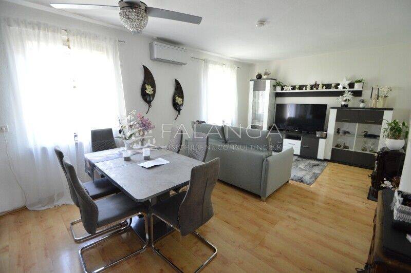 Falanga Immobilien – Bezahlbares Familienparadies mit viel Platz & großem Sonnengarten! – 55120 Mainz – Vorschaubild 2