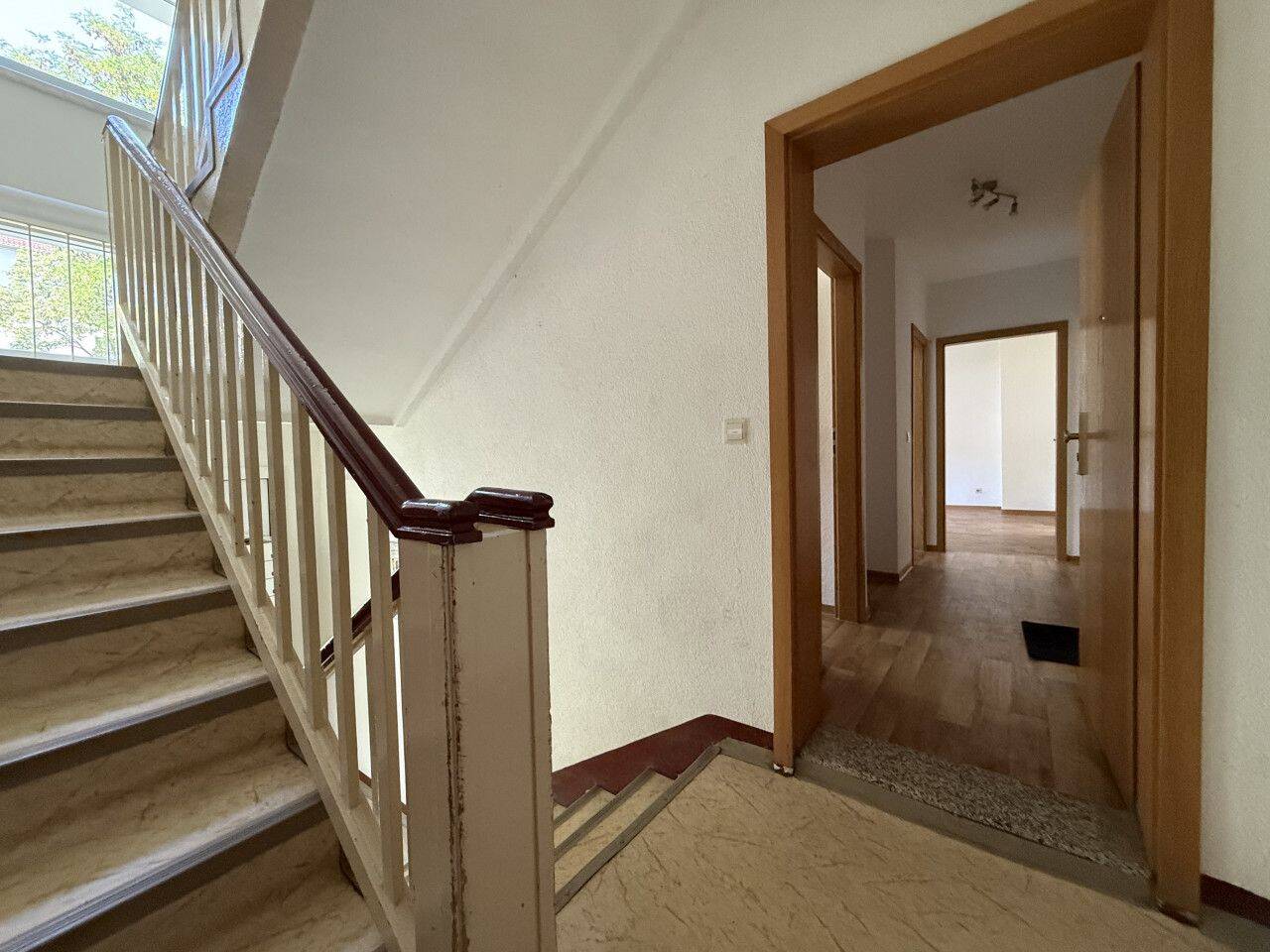 2 Zimmer, Wanne jetzt besichtigen – 6231 Bad Dürrenberg – Vorschaubild 2