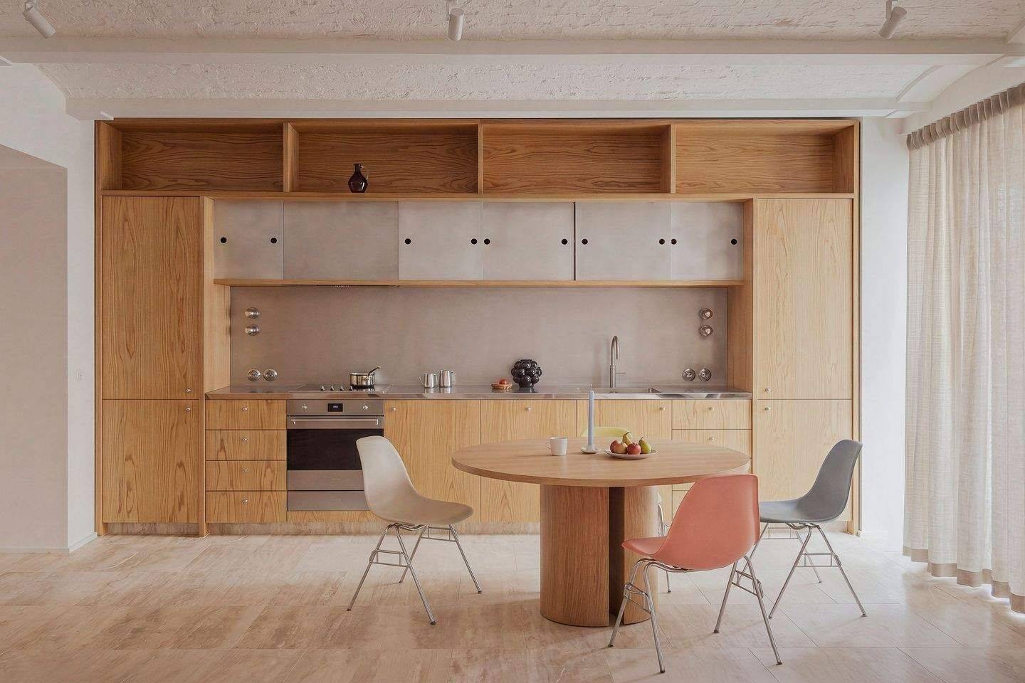Historisches Fabrikloft mit kuratiertem Interior Design von Modiste Studio – 10585 Berlin – Vorschaubild 5