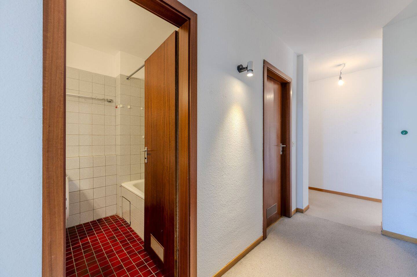 Viel Platz für Ihre Wohnideen – in ruhiger Lage von Stuttgart-Kaltental – 70569 Stuttgart – Vorschaubild 6