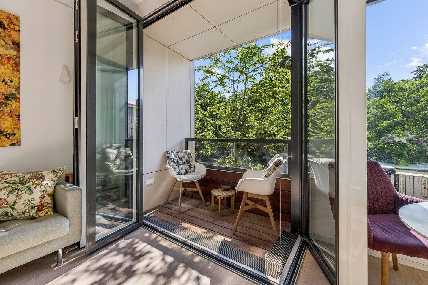 Hochwertiges Wohnen in GRAFT-Architektur – stilvolle 2-Zimmer-Wohnung mit Balkon – 10119 Berlin – Vorschaubild 6